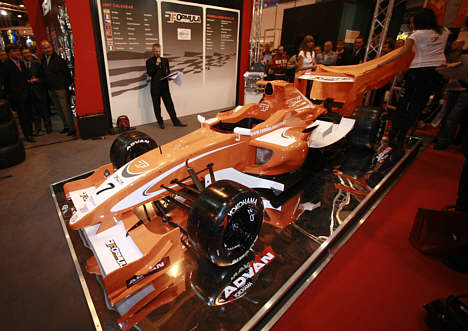 Den sprit-nye GP3-racer som Kasper Andersen satser på i 2007, blev afsløret ved det store internationale bilshow i Birmingham den 11. januar i år.